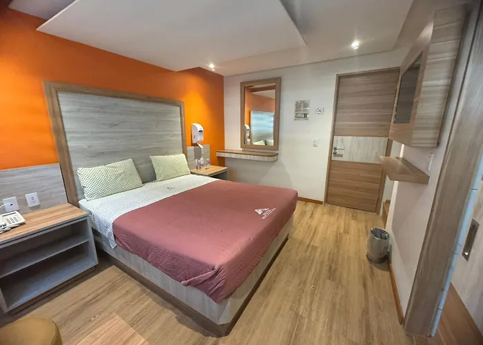 Hotel Moctezuma La Mexico City