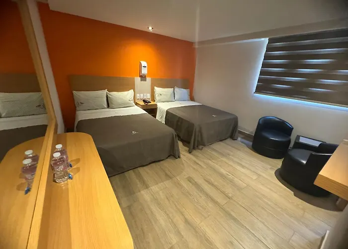 Hotel Moctezuma La